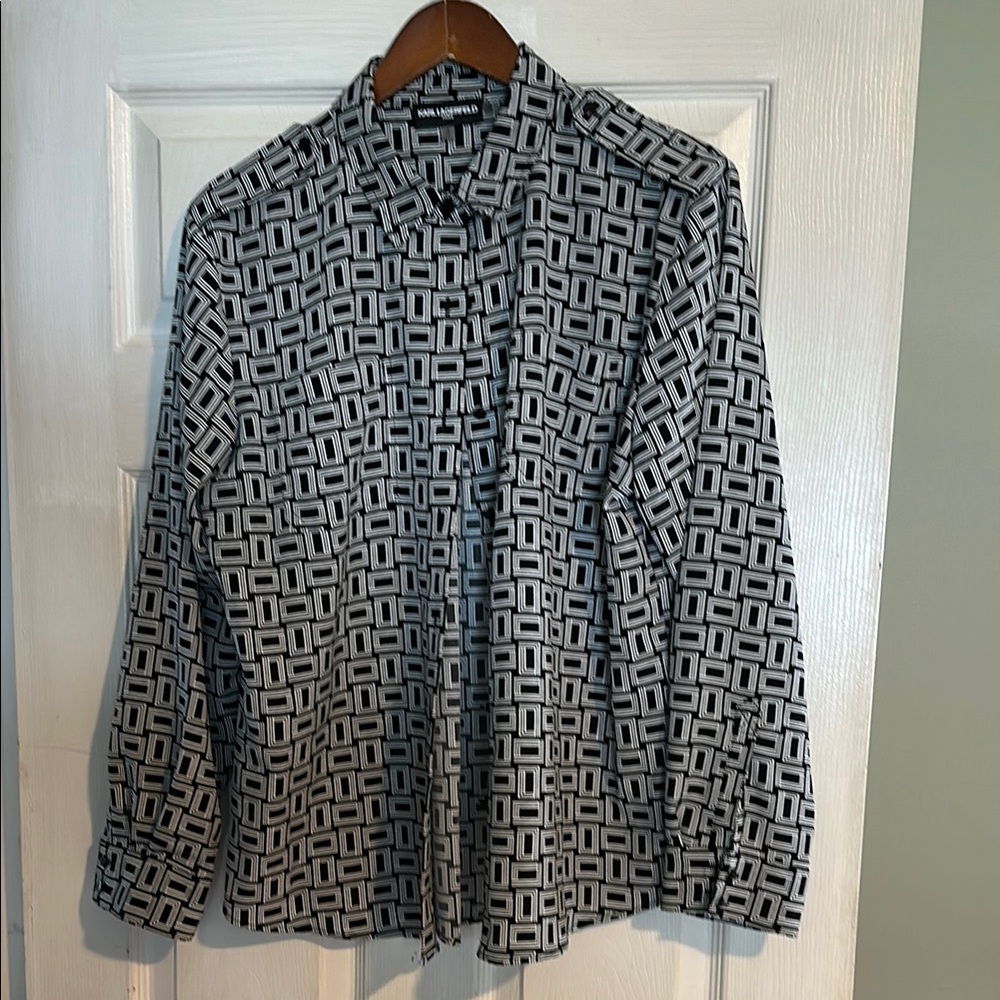 Women’s Black and White Geometric Jacket